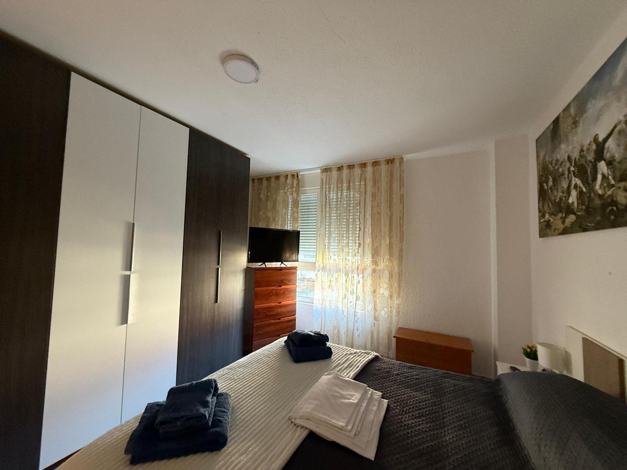 Apartamento De Verano Ajo 1 Habitacion Bagian luar foto